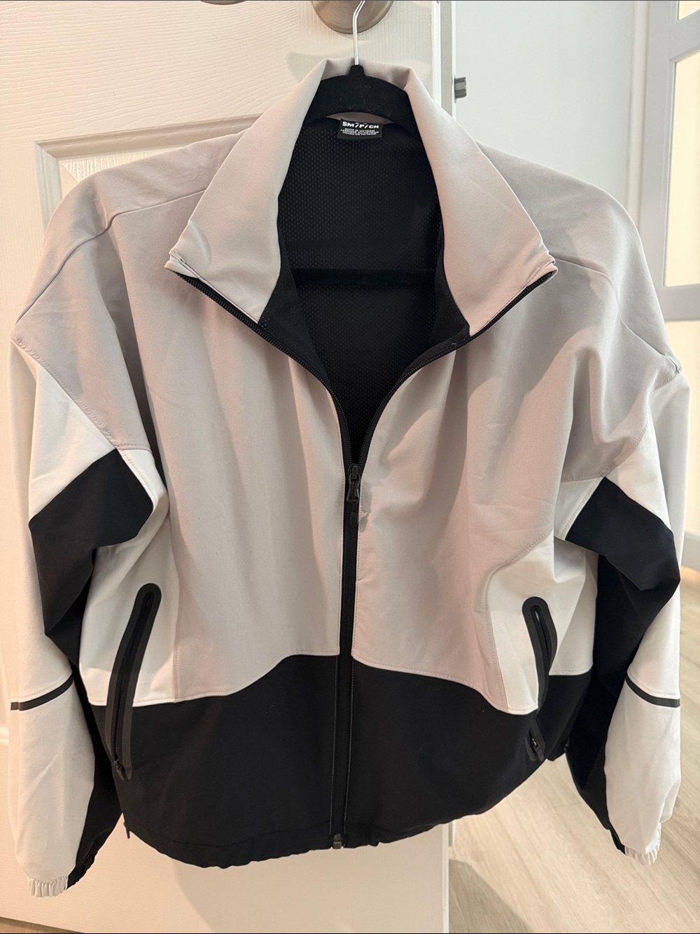 Under Armour Two-Tone Black and Light Gray Full-Zip Jacket